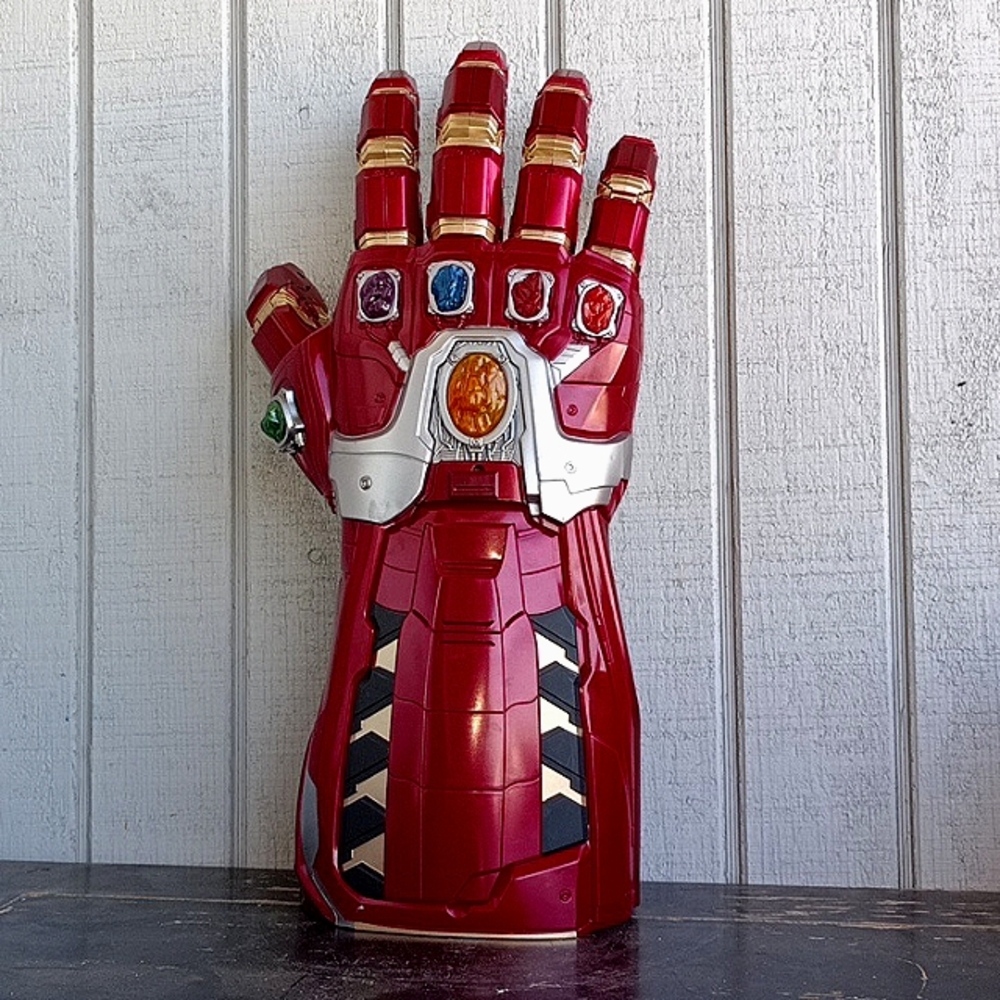 Marvel Legends Avengers Endgame Power Gauntlet